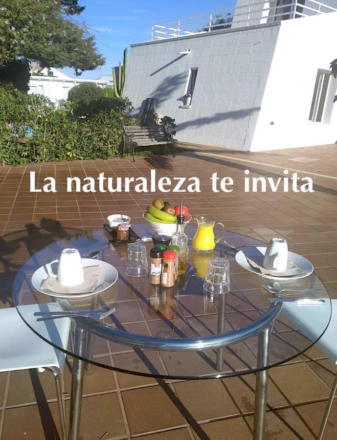 Starbal Apt Es Castell  Buitenkant foto